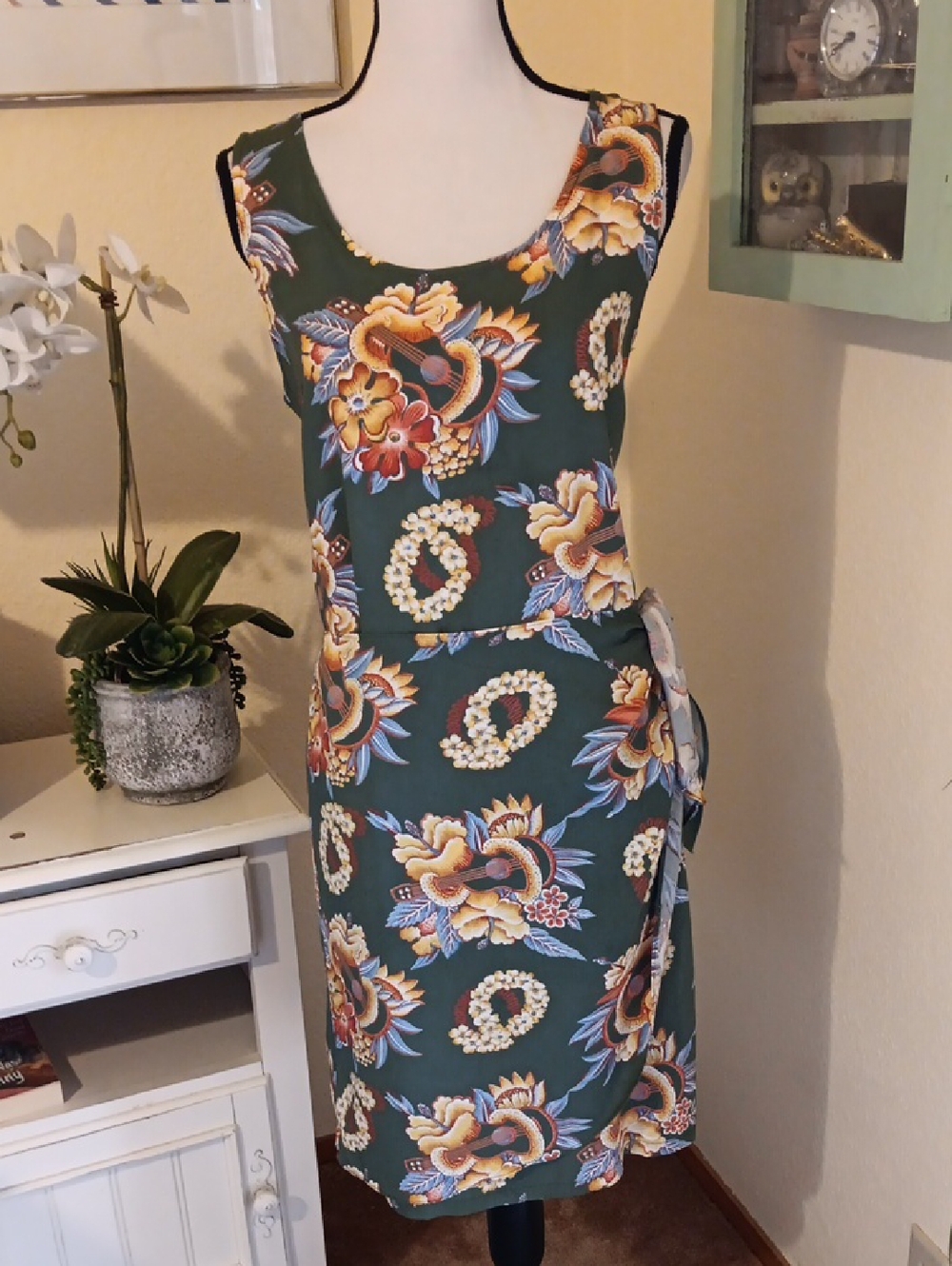 Pineapple Juice Haiian Tropcal Sarong Dress
